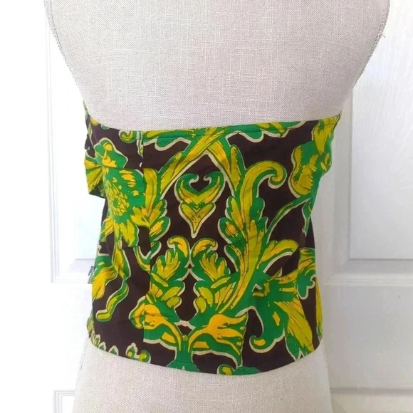 Pretty Little Thing | Brown Floral Boning Dipped Hem Corset Top - Plus size - Picture 6 of 7